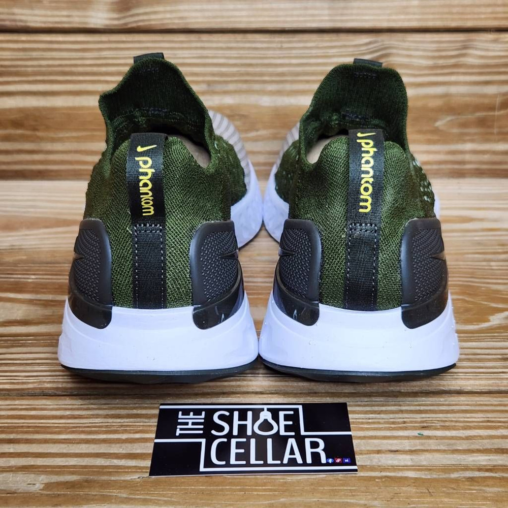 Nike Mens React Phantom Run Flyknit 2 Running Shoes Green DX2311-300 11M New - Picture 2 of 9